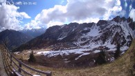 Archiv Foto Webcam Ladurns - Edelweißhütte 09:00