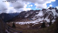 Archiv Foto Webcam Ladurns - Edelweißhütte 11:00