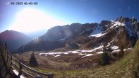 Archiv Foto Webcam Ladurns - Edelweißhütte 06:00
