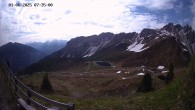 Archiv Foto Webcam Ladurns - Edelweißhütte 07:00