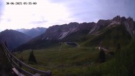 Archiv Foto Webcam Ladurns - Edelweißhütte 05:00