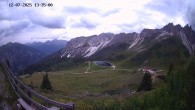 Archiv Foto Webcam Ladurns - Edelweißhütte 13:00