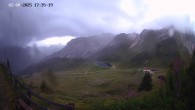 Archiv Foto Webcam Ladurns - Edelweißhütte 17:00