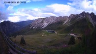 Archiv Foto Webcam Ladurns - Edelweißhütte 17:00