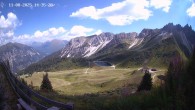 Archiv Foto Webcam Ladurns - Edelweißhütte 13:00