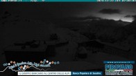 Archived image Webcam Passo Stelvio, Albergo Quarto Pirovano 06:00