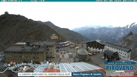 Archived image Webcam Passo Stelvio, Albergo Quarto Pirovano 07:00