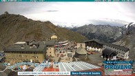 Archived image Webcam Passo Stelvio, Albergo Quarto Pirovano 13:00