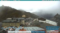 Archived image Webcam Passo Stelvio, Albergo Quarto Pirovano 05:00