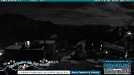 Archived image Webcam Passo Stelvio, Albergo Quarto Pirovano 23:00