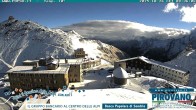 Archived image Webcam Passo Stelvio, Albergo Quarto Pirovano 07:00