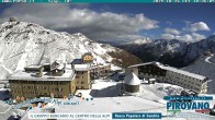 Archived image Webcam Passo Stelvio, Albergo Quarto Pirovano 09:00