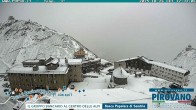 Archived image Webcam Passo Stelvio, Albergo Quarto Pirovano 11:00