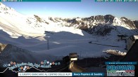 Archiv Foto Webcam Passhöhe Stilfserjoch, Valle del Braulio 06:00