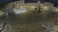 Archived image Webcam Town square of Neumarkt am Wallersee 05:00