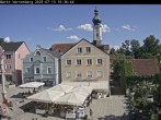 Archiv Foto Webcam Marktplatz Wartenberg im Landkreis Erding mit Blick auf die Kirche Mariä Geburt 15:00