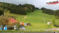 Archived image Webcam View at the lift in the Schidorf Kirchbarch, Austrian Waldviertel 07:00