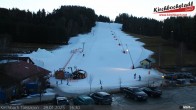 Archiv Foto Webcam Skiabfahrtshang im Schidorf Kirchbach 15:00