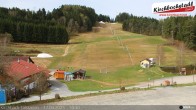 Archived image Webcam View at the lift in the Schidorf Kirchbarch, Austrian Waldviertel 09:00