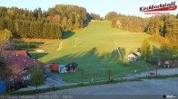 Archiv Foto Webcam Skiabfahrtshang im Schidorf Kirchbach 05:00