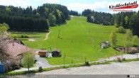 Archiv Foto Webcam Skiabfahrtshang im Schidorf Kirchbach 13:00