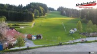 Archived image Webcam View at the lift in the Schidorf Kirchbarch, Austrian Waldviertel 17:00