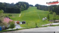Archiv Foto Webcam Skiabfahrtshang im Schidorf Kirchbach 13:00
