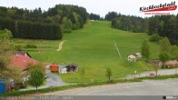 Archived image Webcam View at the lift in the Schidorf Kirchbarch, Austrian Waldviertel 05:00