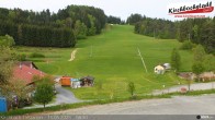 Archived image Webcam View at the lift in the Schidorf Kirchbarch, Austrian Waldviertel 07:00