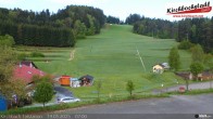 Archiv Foto Webcam Skiabfahrtshang im Schidorf Kirchbach 06:00