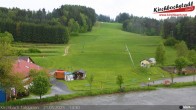 Archiv Foto Webcam Skiabfahrtshang im Schidorf Kirchbach 13:00