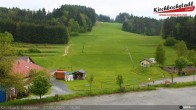Archiv Foto Webcam Skiabfahrtshang im Schidorf Kirchbach 15:00