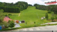 Archiv Foto Webcam Skiabfahrtshang im Schidorf Kirchbach 11:00