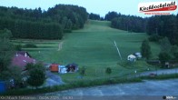 Archiv Foto Webcam Skiabfahrtshang im Schidorf Kirchbach 03:00