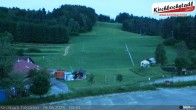 Archiv Foto Webcam Skiabfahrtshang im Schidorf Kirchbach 03:00