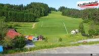Archiv Foto Webcam Skiabfahrtshang im Schidorf Kirchbach 07:00