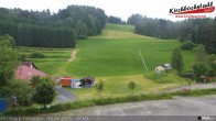 Archiv Foto Webcam Skiabfahrtshang im Schidorf Kirchbach 06:00