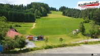 Archived image Webcam View at the lift in the Schidorf Kirchbarch, Austrian Waldviertel 11:00