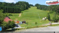Archiv Foto Webcam Skiabfahrtshang im Schidorf Kirchbach 09:00
