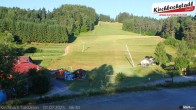 Archiv Foto Webcam Skiabfahrtshang im Schidorf Kirchbach 05:00