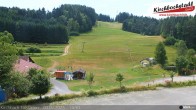 Archiv Foto Webcam Skiabfahrtshang im Schidorf Kirchbach 13:00