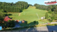 Archiv Foto Webcam Skiabfahrtshang im Schidorf Kirchbach 06:00