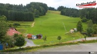 Archiv Foto Webcam Skiabfahrtshang im Schidorf Kirchbach 13:00