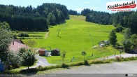Archiv Foto Webcam Skiabfahrtshang im Schidorf Kirchbach 13:00