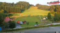 Archiv Foto Webcam Skiabfahrtshang im Schidorf Kirchbach 05:00