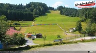 Archiv Foto Webcam Skiabfahrtshang im Schidorf Kirchbach 11:00