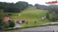 Archived image Webcam View at the lift in the Schidorf Kirchbarch, Austrian Waldviertel 17:00