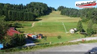 Archived image Webcam View at the lift in the Schidorf Kirchbarch, Austrian Waldviertel 07:00