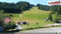 Archiv Foto Webcam Skiabfahrtshang im Schidorf Kirchbach 11:00