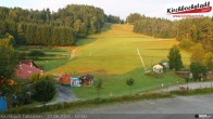 Archiv Foto Webcam Skiabfahrtshang im Schidorf Kirchbach 06:00